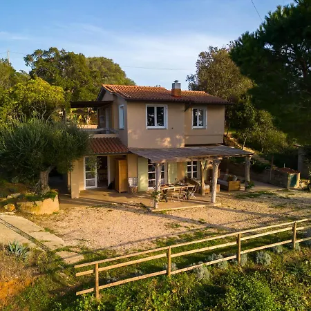 Elicriso Charme E Nature - Goelba Вилла