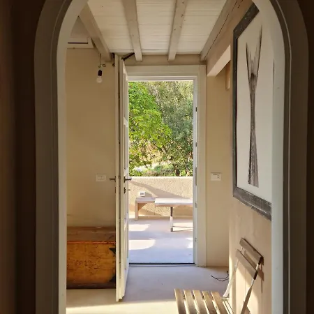 Elicriso Charme E Nature - Goelba Портоферрайо