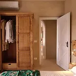 Вилла Elicriso Charme E Nature - Goelba *