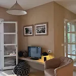 Elicriso Charme E Nature - Goelba Портоферрайо
