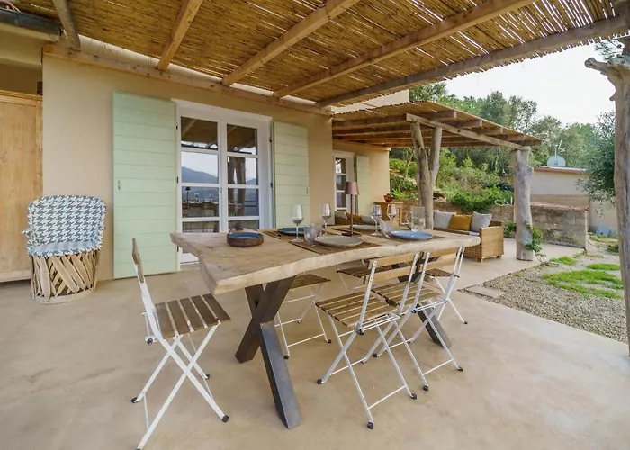 Elicriso Charme E Nature - Goelba *