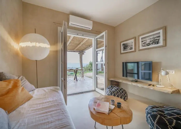 Elicriso Charme E Nature - Goelba Portoferraio