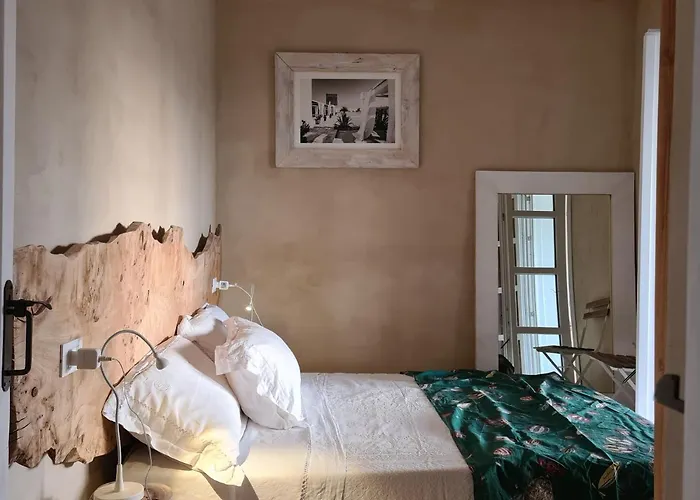 Villa Elicriso Charme E Nature - Goelba *